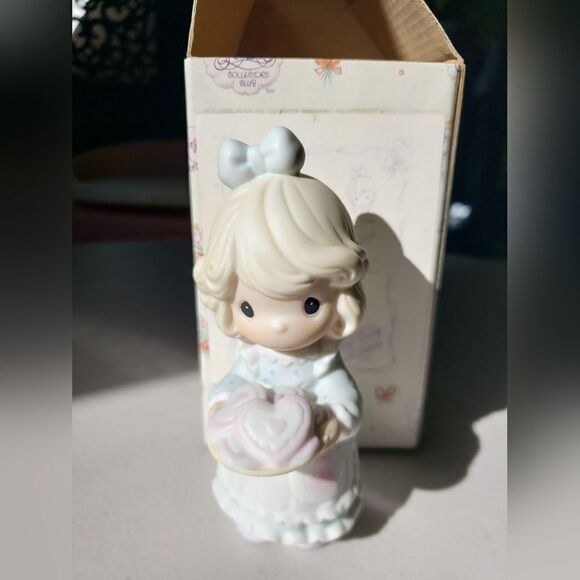 Precious Moments "You're the Sweetest Cookie in the Batch" 1995 - Picture 1 of 5